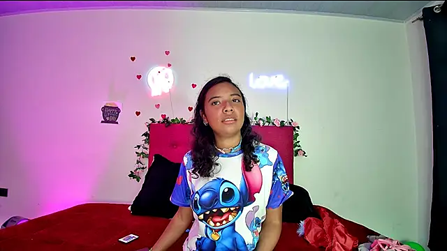 Ellie_Cute7 Chat XXX live