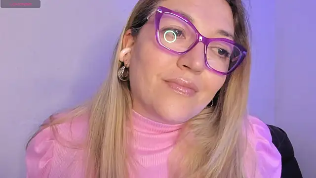 Naty_Mature_'s Webcam Show