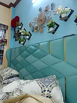 hoty_girlea Adlı Modelin Web Kamerası Şovu