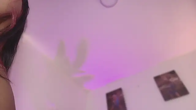 Isaa_Coleman_ 라이브 XXX 채팅
