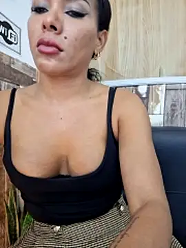 Doll_Loren's Webcam Show