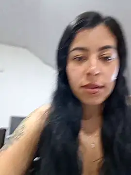 XXX chat uživo modela Luianna