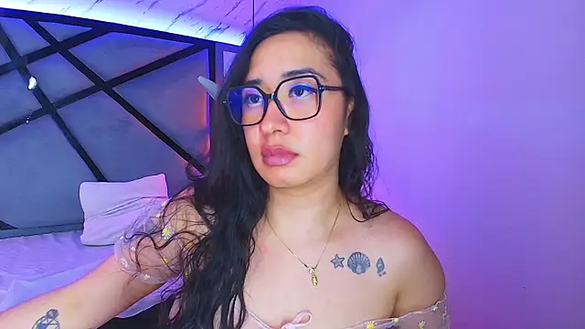 XXX chat uživo modela sayumi_dirty