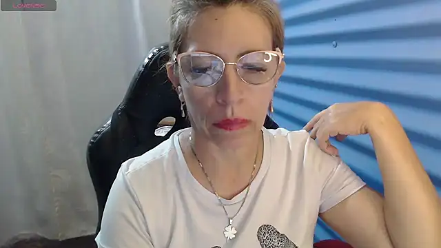 دردشة Chayla_Ruiz الجنسية المباشرة