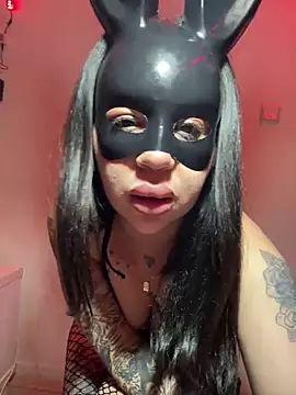 Maskelihatun777 élő XXX-chatje