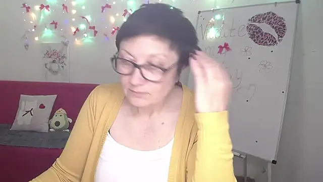 EmilyL0ve's Live XXX Chat