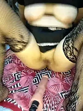 دردشة HotsexyNaughtysweetbaby الجنسية المباشرة