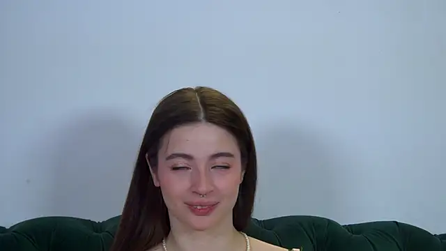AmeliaFlares: онлайн-секс-чат