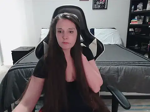 GeminiGoddess22のライブXXXチャット
