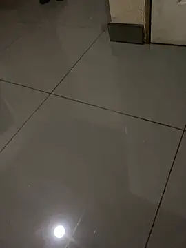 Naughty6613 在線直播表演