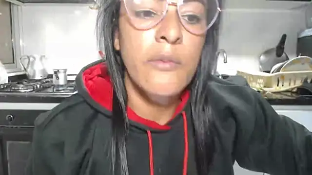 kateleyagrey's Live XXX Chat