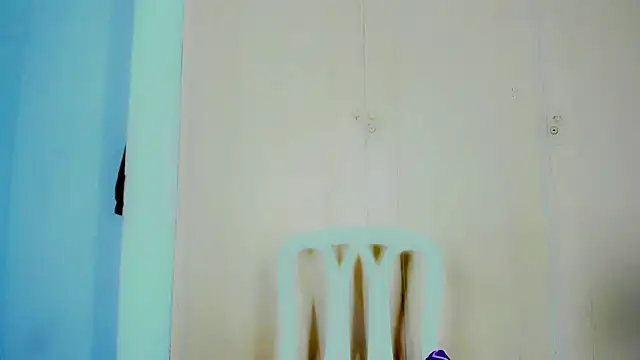 laaura_dolll webkamerás műsora