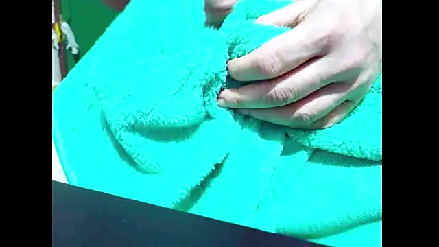 hairyuncut00 Webcam Show