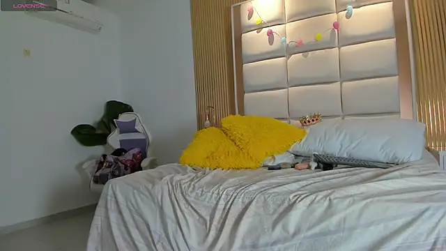 Taylor_Royal_ Chat XXX live