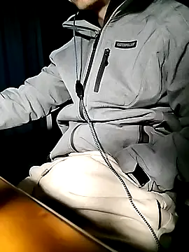 JohnnyTos Chat XXX live