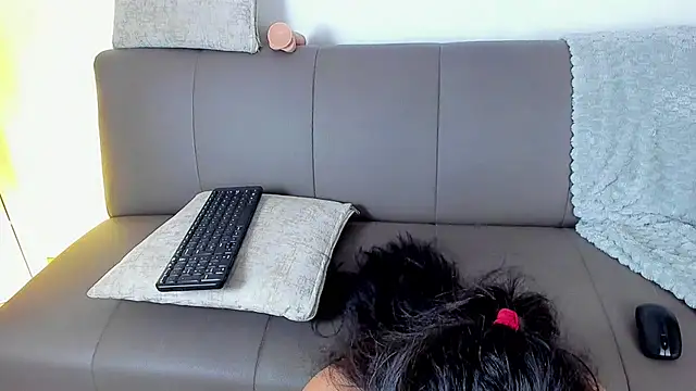 bloom_apple's Webcam Show