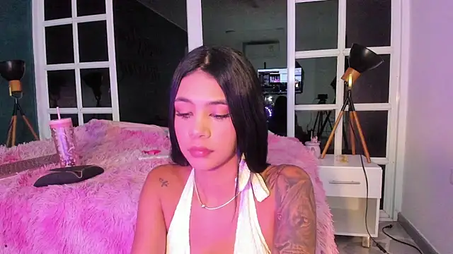 AntonellaRossi's Webcam Show