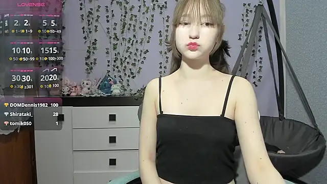 Yoonhee_ki: онлайн-секс-чат