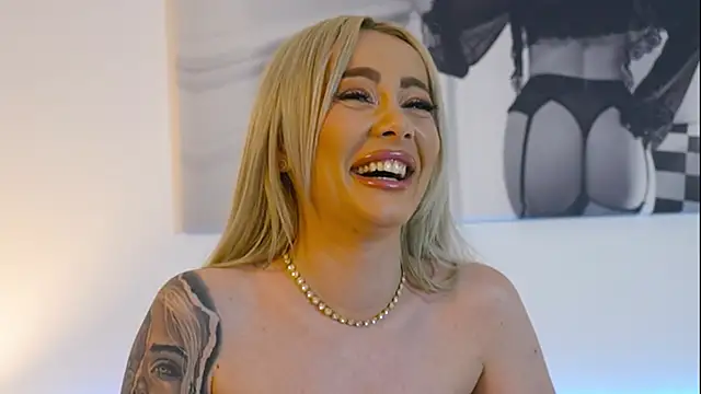 Chat XXX ao vivo de FrancescaGrayy