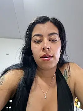 Chat +18 de Luianna ao vivo