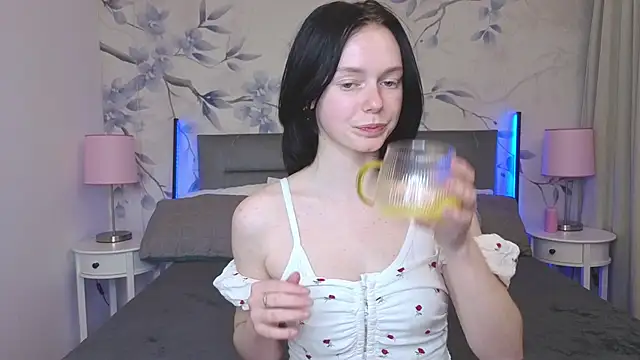 bucks_bunnyy: απευθείας συνομιλία ΧΧΧ