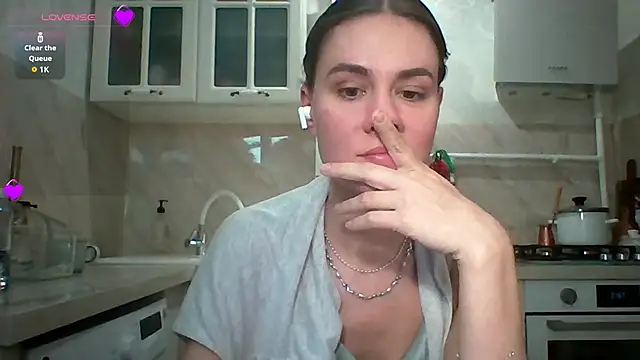 ElenoreHolguin Live XXX Chat