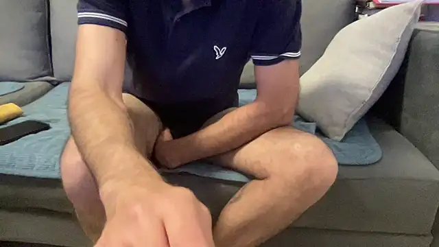 4small4inchlol Show Webcam