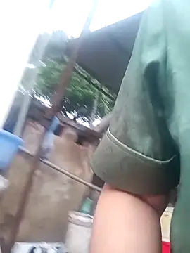 July-Asian Show Webcam