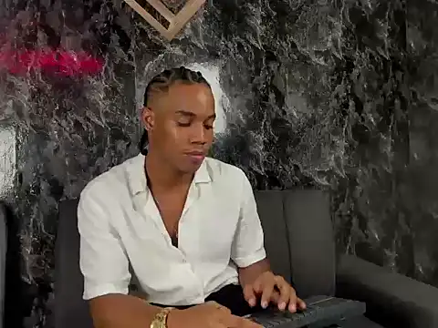 axel_silva4's Live XXX Chat