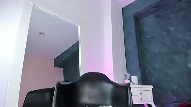 GingerMoon_'s Live XXX Chat