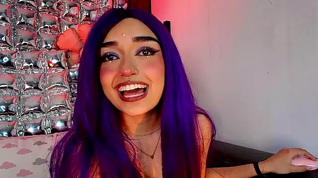 lala_cherry Adlı Modelin Canlı XXX Sohbeti