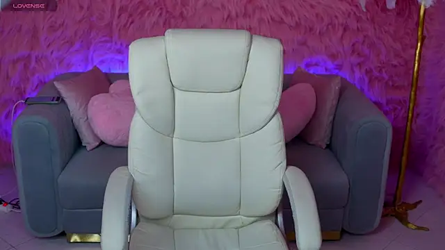 TinaMelt – Naživo XXX chat
