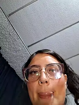 Backdoor_Newbie Adlı Modelin Canlı XXX Sohbeti