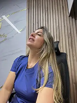 Czat XXX na żywo – alicee16