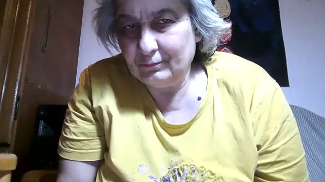 ExquisiteMature's Live XXX Chat