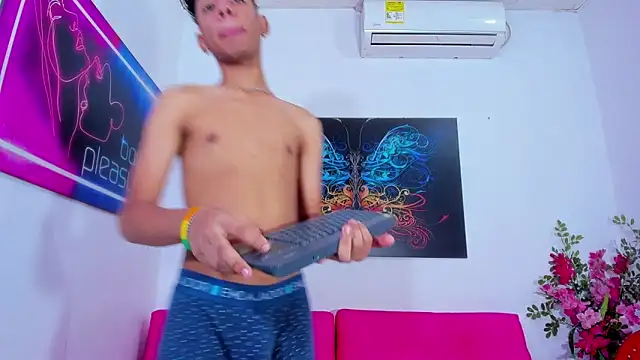 Spicy_guys Webcamshow