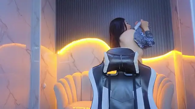 Erika_Suarez_bn Live XXX chat