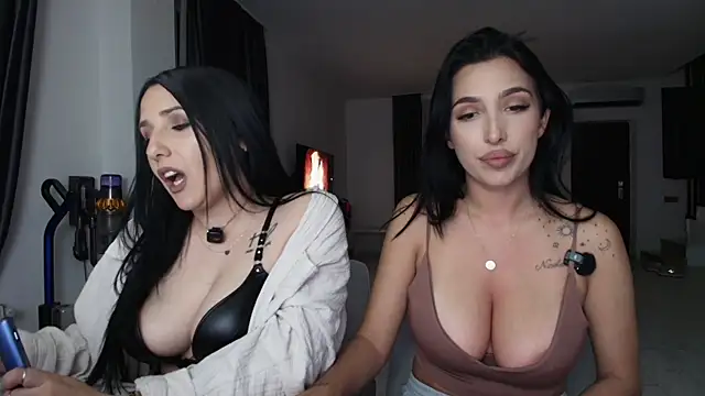 Gabrielaaxxx's Live XXX Chat