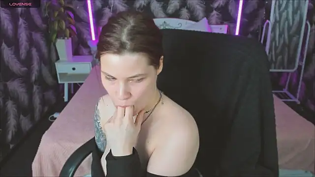 Show Webcam de Evelyn_Adams