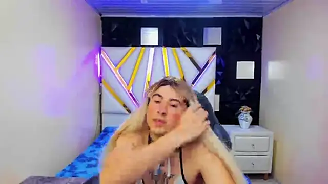 SolHiltton Webcam show