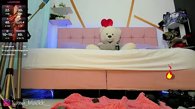 Luna_blackk's Live XXX Chat