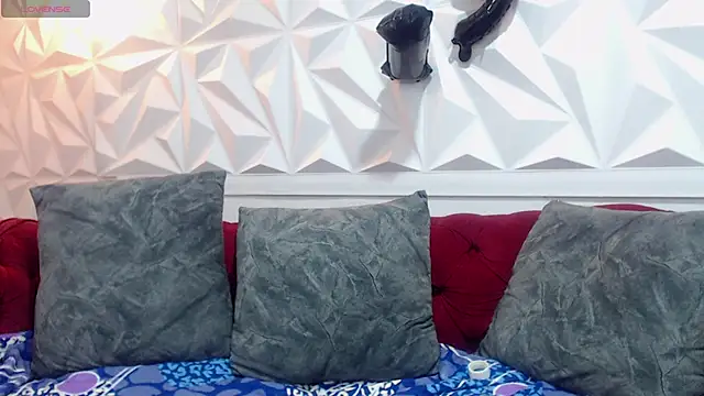 violet_angel13's Live XXX Chat