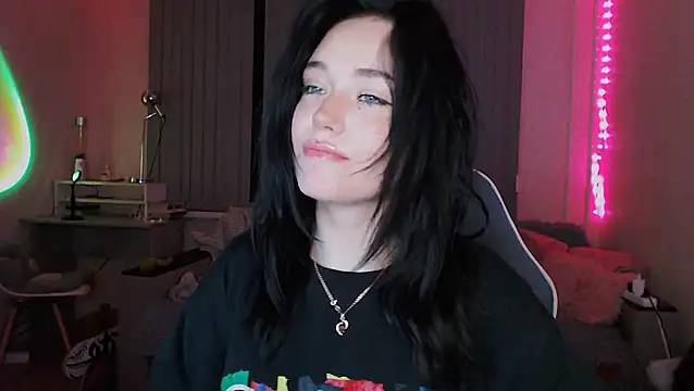 cutefrendlyuser's Live XXX Chat