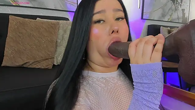 Leaa_Cox Adlı Modelin Canlı XXX Sohbeti