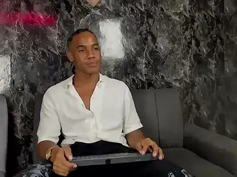 axel_silva4's Live XXX Chat