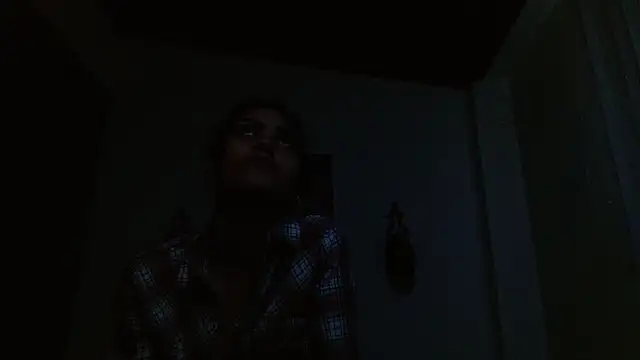 Chat XXX en directo de Crystal_Star_