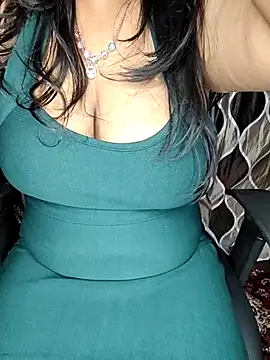 Curvy_Pooja Obrolan Langsung XXX