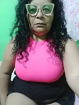Amarantha25 现场XXX聊天