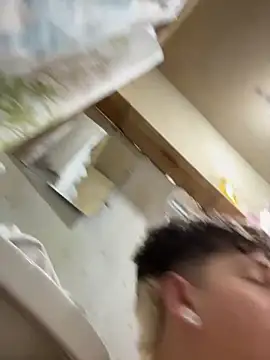 ARON_LUXX 现场XXX聊天