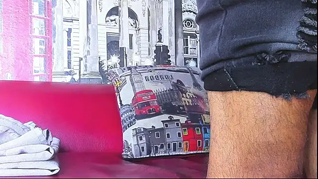 Daniel_huge22's Live XXX Chat